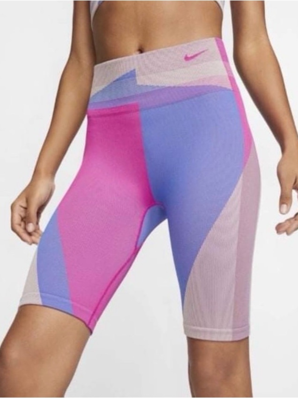 NWT Nike Wmns Icon Clash Seamless 8" Dri Fit Training Shorts Size L